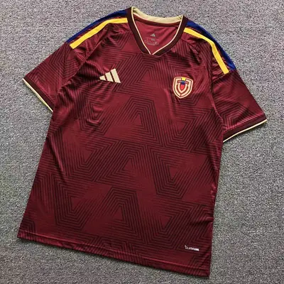 ￥78 FOOTBALL T-SHIRT 1232514002（im 170cm 65kg i wear size L in the phot）