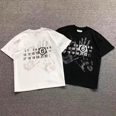 ￥78 MAISON MARGIELA T-SHIRT 523250786（im 170cm 65kg i wear size 46 in the phot）