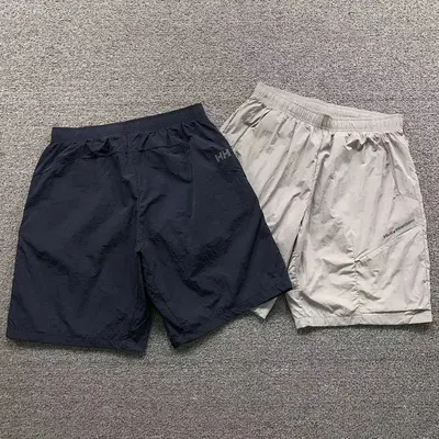 ￥158 HELLY HANSEN SHORTS 22032606001（im 170cm 60kg i wear size L in the phot）