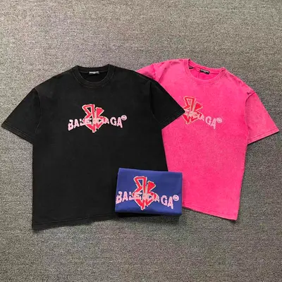 ¥158 B⭐L⭐⭐⭐IA⭐A T-SHIRT 2203262701(im 170cm 60kg i wear size L in the phot)