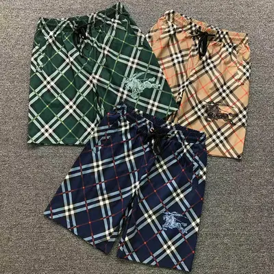 ￥95 B⭐R⭐E⭐RY SHORTS 3203274320（im 170cm 60kg i wear size L in the phot）