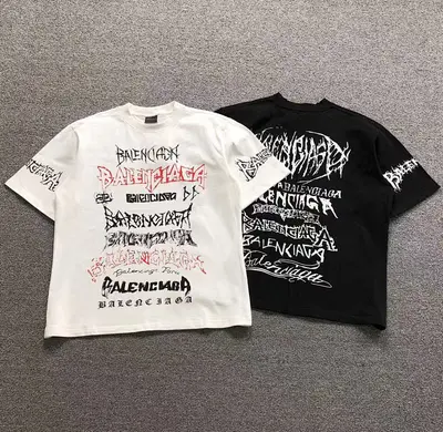 ¥125 B⭐L⭐⭐⭐IA⭐A T-SHIRT 42032801163(im 170cm 60kg i wear size XS in the phot)