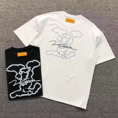 ￥158 L⭐ T-SHIRT 22040350001（im 170cm 60kg i wear size XS in the phot）