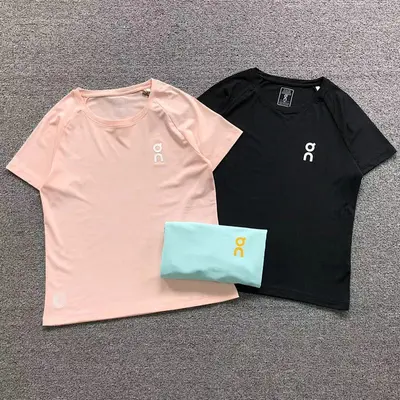 ￥128 ON T-SHIRT FEMAIE STYIE 2204032101