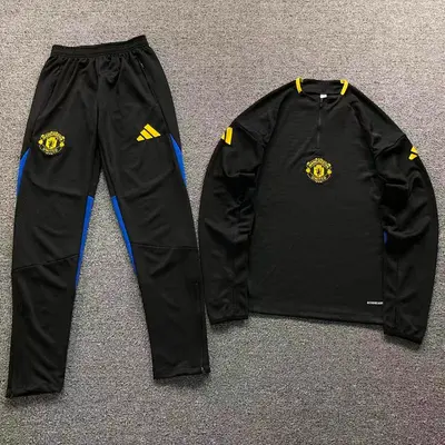 ¥135 FOOTBALL LONG SLEEVED TROUSERS 124418002(im 170cm 60kg i wear size S in the phot)
