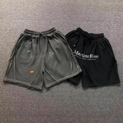 ¥128 M⭐RT⭐NE⭐O⭐E SHORTS 3204042617(im 170cm 60kg i wear size 1 in the phot)