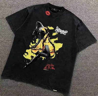 ¥115 REPRESENT T-SHIRT 22040669125(im 170cm 65kg i wear size M in the phot)
