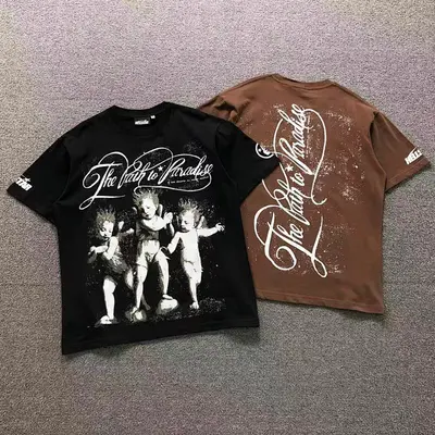 ¥115 HELLSTAR T-SHIRT 22040657125(im 170cm 60kg i wear size M in the phot)