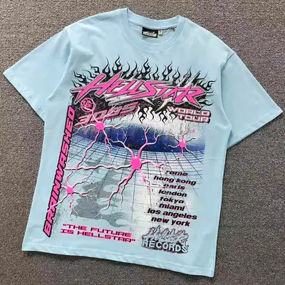 ¥115 HELLSTAR T-SHIRT 22040644125(im 170cm 60kg i wear size M in the phot)