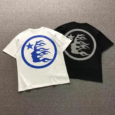 ¥115 HELLSTAR T-SHIRT 22040638125(im 170cm 60kg i wear size M in the phot)