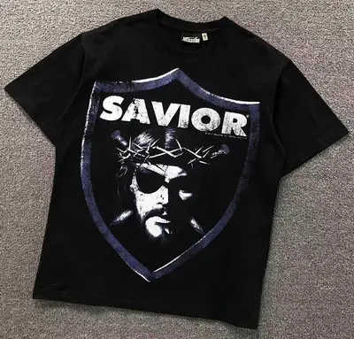 ¥115 HELLSTAR T-SHIRT 22040632125(im 170cm 60kg i wear size M in the phot)