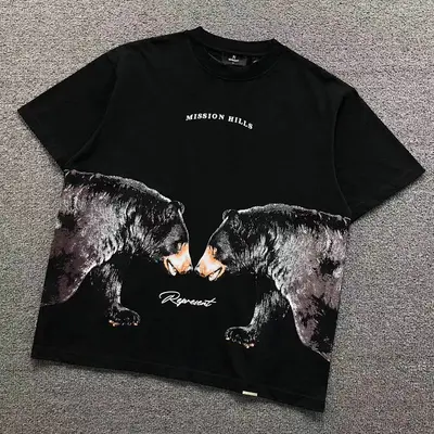 ¥115 REPRESENT T-SHIRT 22040621125(im 170cm 60kg i wear size M in the phot)