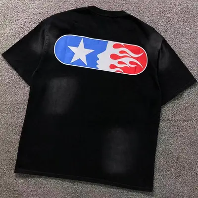 ¥105 HELLSTAR T-SHIRT 3204072517(im 170cm 60kg i wear size S in the phot)