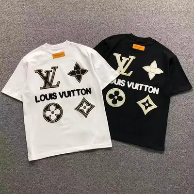￥125 L⭐ T-SHIRT 124703104（im 170cm 60kg i wear size S in the phot）