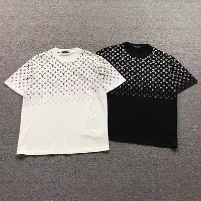 ￥115 L⭐ T-SHIRT 5240704147（im 170cm 60kg i wear size L in the phot）