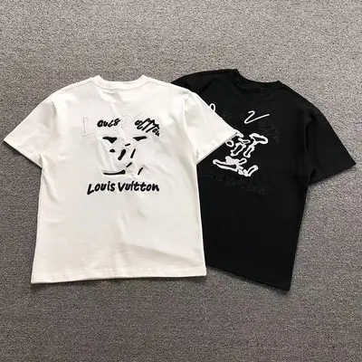￥118 L⭐ T-SHIRT 124701104（im 170cm 60kg i wear size S in the phot）