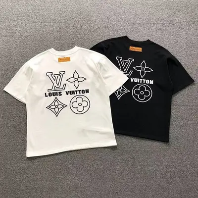 ￥118 L⭐ T-SHIRT 12482960（im 170cm 60kg i wear size S in the phot）