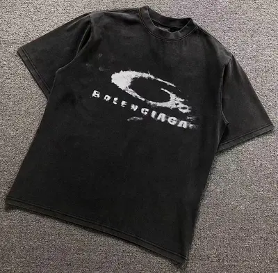 ￥128 B⭐L⭐⭐⭐IA⭐A T-SHIRT 42040803163（im 170cm 60kg i wear size XS in the phot）