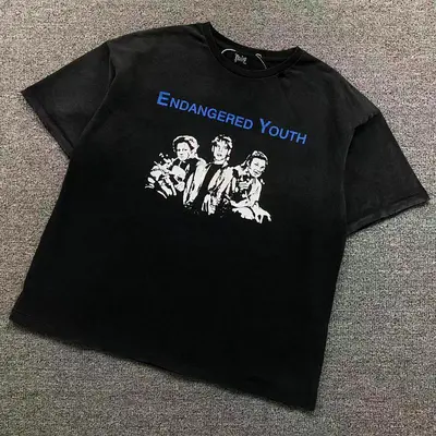 ¥115 PA⭐Y H⭐LLYW⭐OD T-SHIRT 3204112217( im 170cm 60kg i wear size S in the phot)