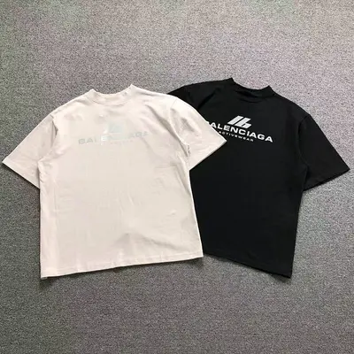 ¥125 B⭐L⭐⭐⭐IA⭐A T-SHIRT 42041313163(im 170cm 60kg i wear size XS in the phot)