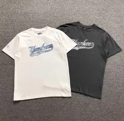 ¥135 MLB T-SHIRT 22041333001(im 170cm 60kg i wear size L in the phot)