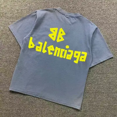 ￥135 B⭐L⭐⭐⭐IA⭐A T-SHIRT 42041315163（im 170cm 60kg i wear size XS in the phot）