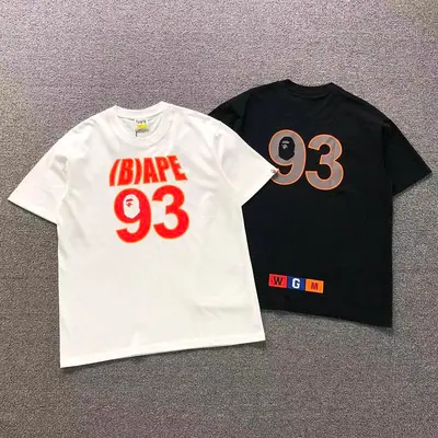 ￥85 BAPE T-SHIRT 124151431（im 170cm 60kg i wear size L in the phot）