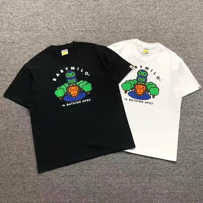 ￥85 BAPE T-SHIRT 124150531（im 170cm 60kg i wear size L in the phot）