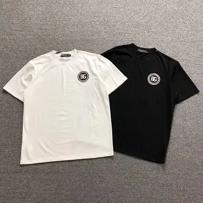 ¥185 D⭐LC⭐ GA⭐⭐A⭐A T-SHIRT 22041601125(im 170cm 60kg i wear size 48 in the phot)
