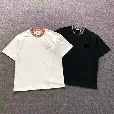 ¥135 B⭐R⭐E⭐RY T-SHIRT 22041604171(im 170cm 60kg i wear size L in the phot)