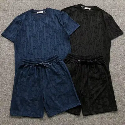 ￥218 D⭐O⭐ T-SHIRT SHORTS 5241635147（im 170cm 60kg i wear size L in the phot）