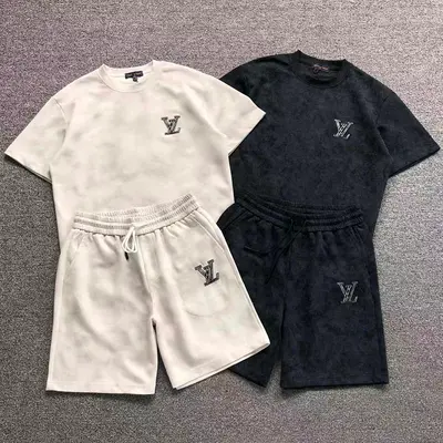 ￥218 L⭐ T-SHIRT SHORTS 5241612147（im 170cm 60kg i wear size L in the phot）