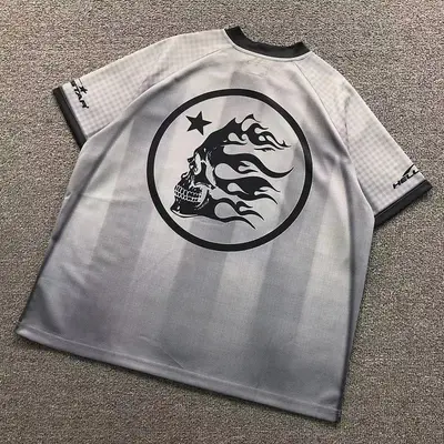 ￥88 HELLSTAR T-SHIRT 124171771（im 170cm 65kg i wear size S in the phot）