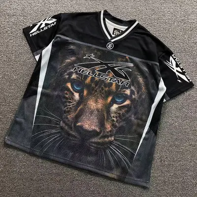 ￥88 HELLSTAR T-SHIRT 124170771（im 170cm 65kg i wear size S in the phot）