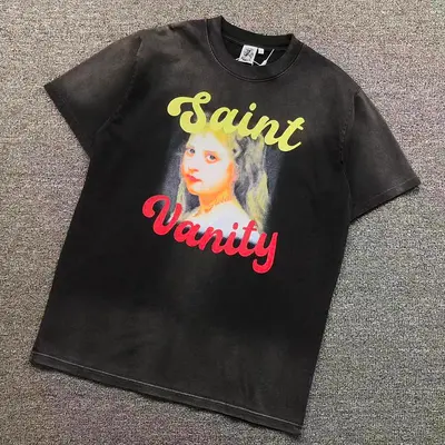 ¥135 SA⭐N⭐ VA⭐IT⭐ T-SHIRT 3204210772(im 170cm 60kg i wear size L in the phot)