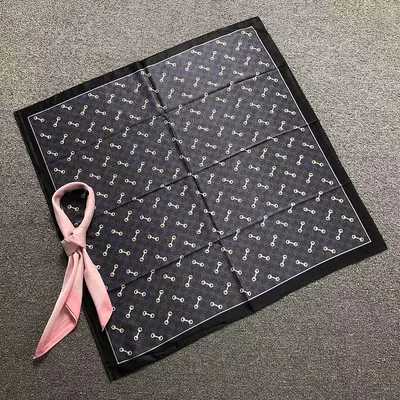 ¥88 G⭐C⭐I SCARF 5242107102 (长90CM*宽90CM*)