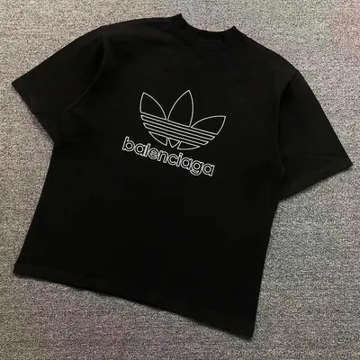 ￥118 B⭐L⭐⭐⭐IA⭐A A⭐I⭐AS T-SHIRT 42042412163 （im 170cm 60kg i wear size 1 in the phot）