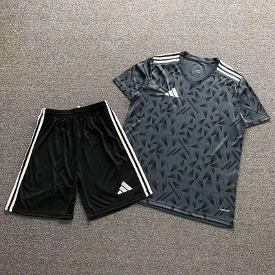￥85 FOOTBALL T-SHIRT SHORTS 1242425002（im 170cm 60kg i wear size L in the phot）