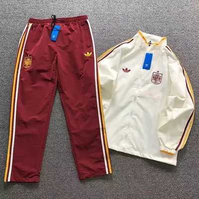￥245 FOOTBALL JACKET TROUSERS 1242422002（im 170cm 60kg i wear size L in the phot）
