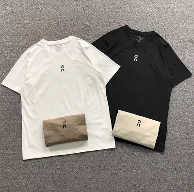 ￥98 ON T-SHIRT 524242719（im 170cm 60kg i wear size M in the phot）