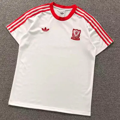 ￥78 FOOTBALL T-SHIRT 1242409002 （im 170cm 60kg i wear size L in the phot）