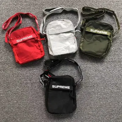 ￥98 S⭐⭐R⭐⭐E BAG 22042542172 (长19CM*宽6CM*20CM)