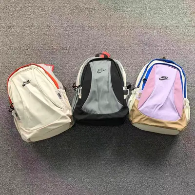 ¥128 N⭐K⭐ BAG 22042624172 (长29CM*宽14CM*高41CM)