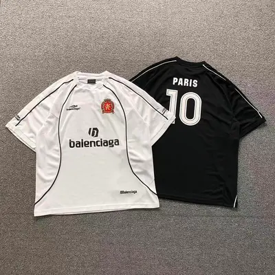 ￥135 B⭐L⭐⭐⭐IA⭐A T-SHIRT 42042608163（im 170cm 60kg i wear size XS in the phot）