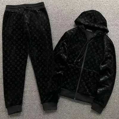 ¥398 L⭐ HOODIE TROUSERS 5242701147(im 170cm 60kg i wear size L in the phot)