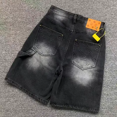 ¥188 L⭐ SHORTS 3204271717(im 170cm 60kg i wear size S in the phot)