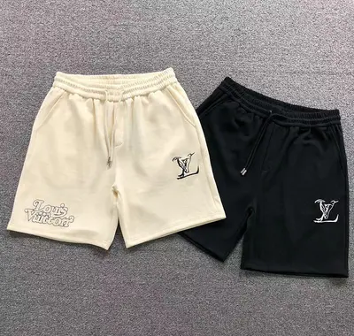 ¥175 L⭐ SHORTS 2204282601(im 170cm 60kg i wear size L in the phot)