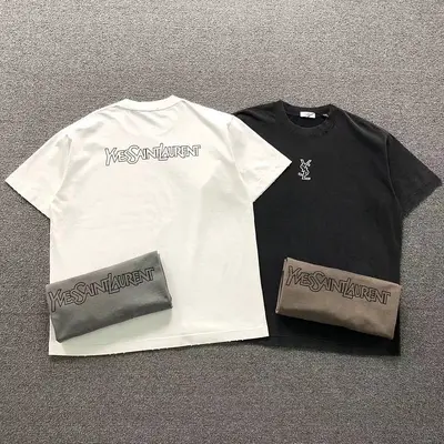 ¥128 SA⭐⭐T ⭐⭐U⭐⭐NT T-SHIRT 42042912133(im 170cm 60kg i wear size 2XL in the phot)