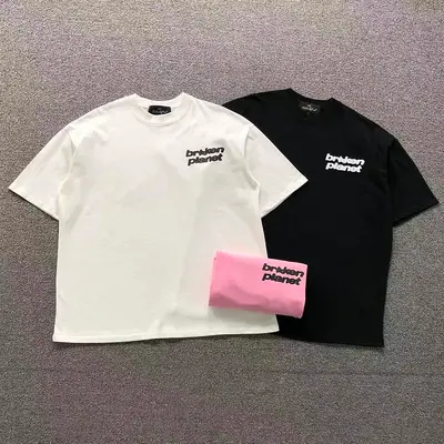 ¥85 BROKEN PLANET T-SHIRT 524300478(im 170cm 60kg i wear size L in the phot)