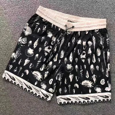 ¥165 D⭐LC⭐ GA⭐⭐A⭐A SHORTS 22043004125(im 170cm 60kg i wear size L in the phot)
